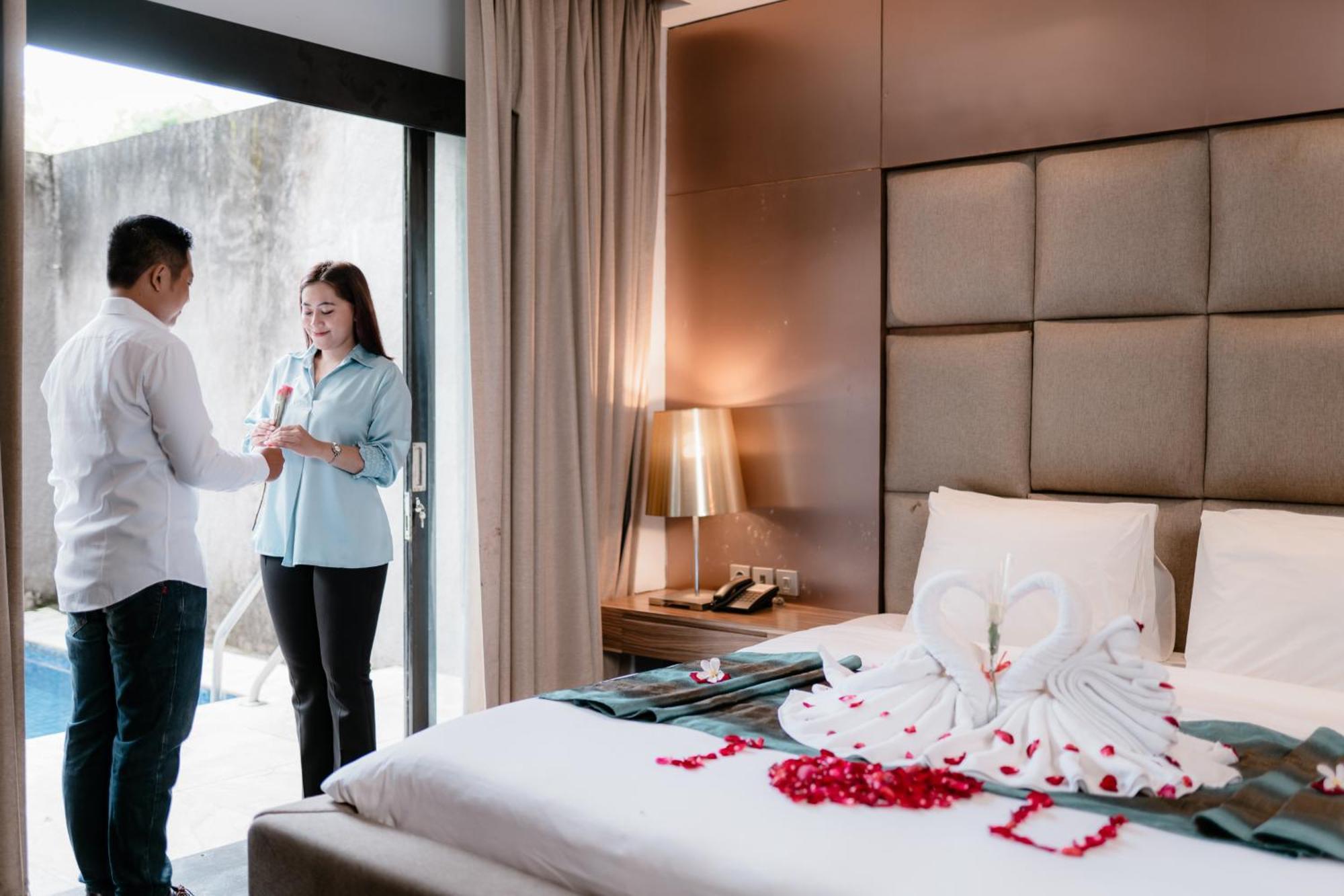 อมารูสซา สวีท บาหลี Hotel นูซาดูอา ภายนอก รูปภาพ