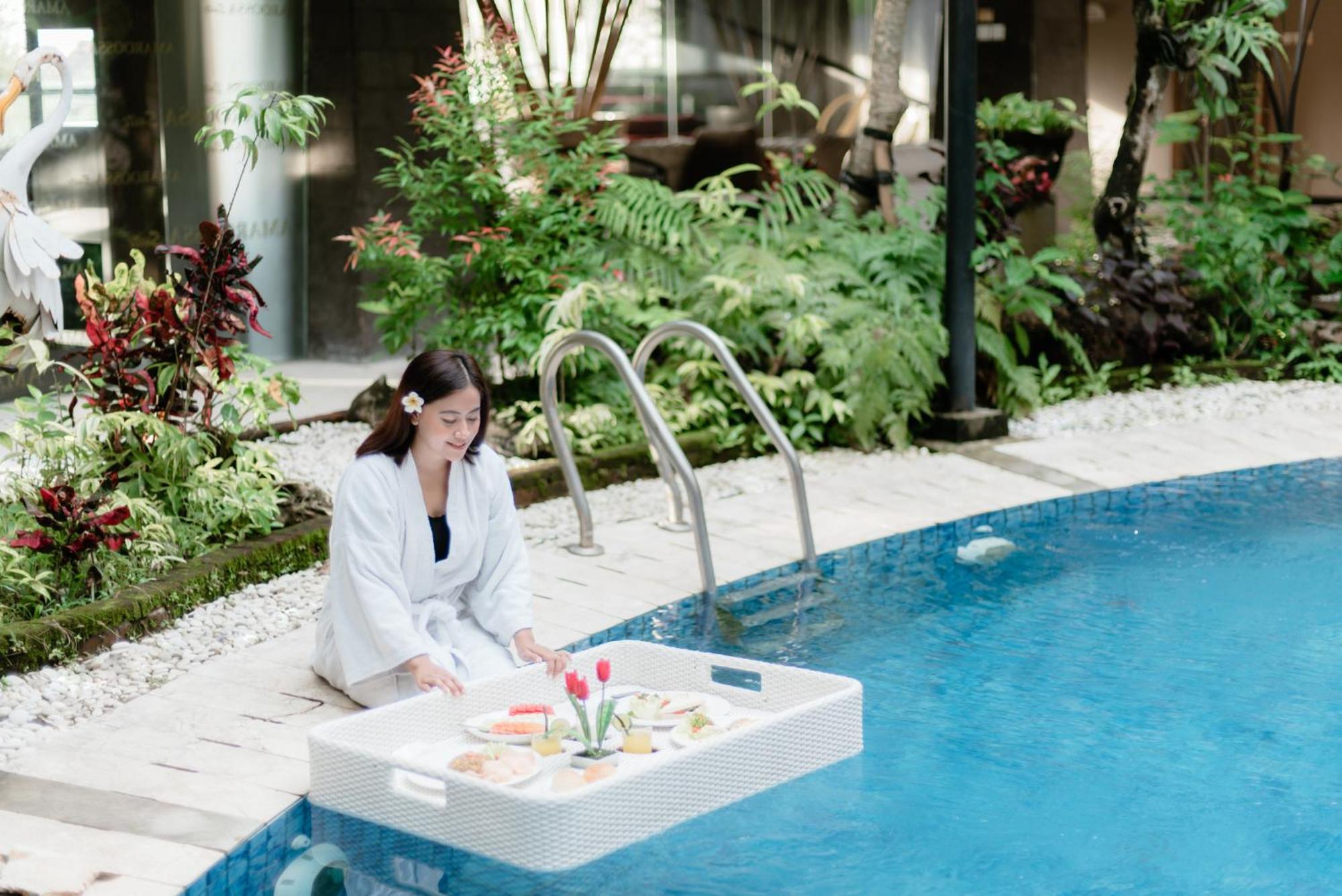 อมารูสซา สวีท บาหลี Hotel นูซาดูอา ภายนอก รูปภาพ