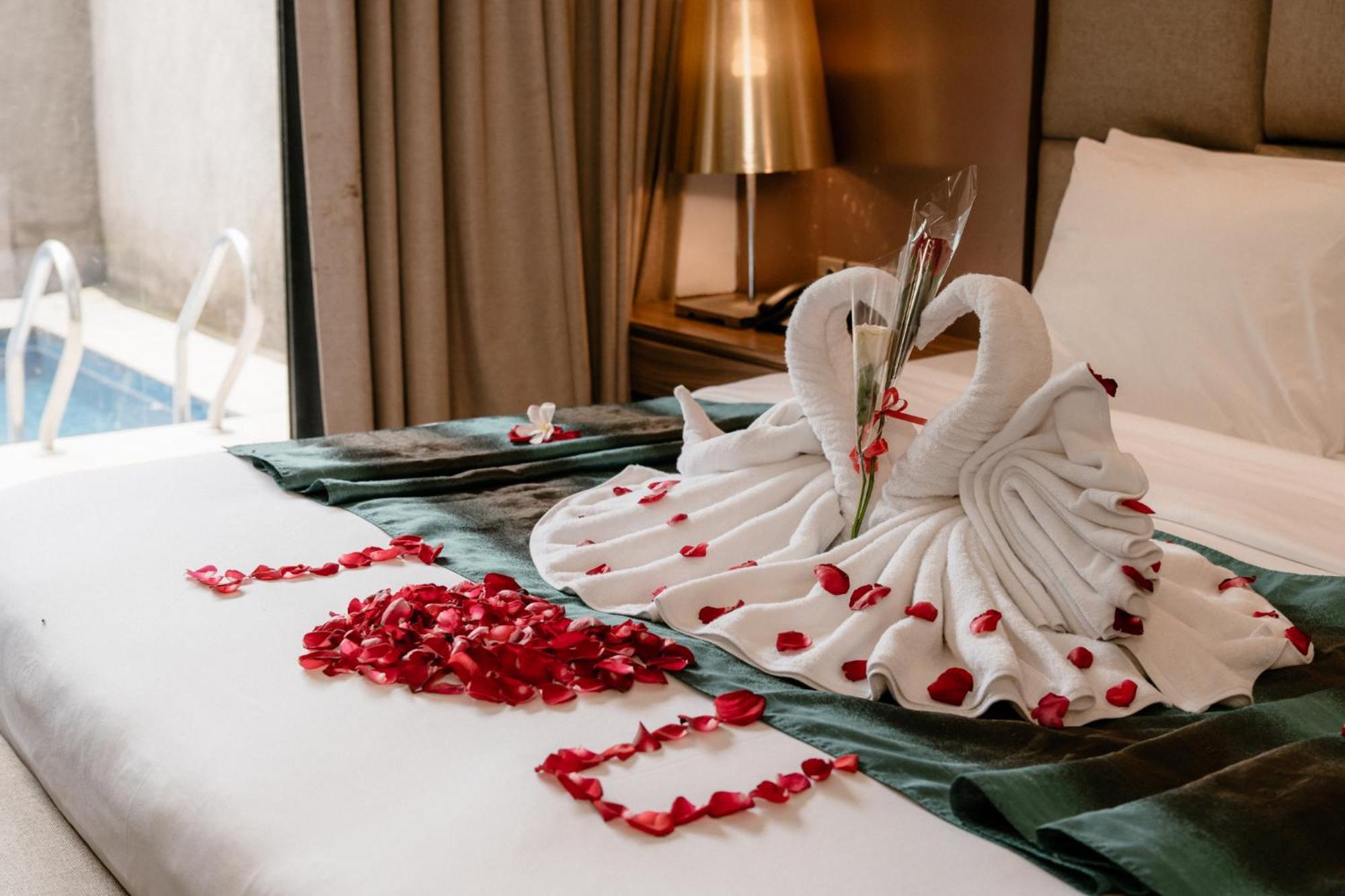 อมารูสซา สวีท บาหลี Hotel นูซาดูอา ภายนอก รูปภาพ