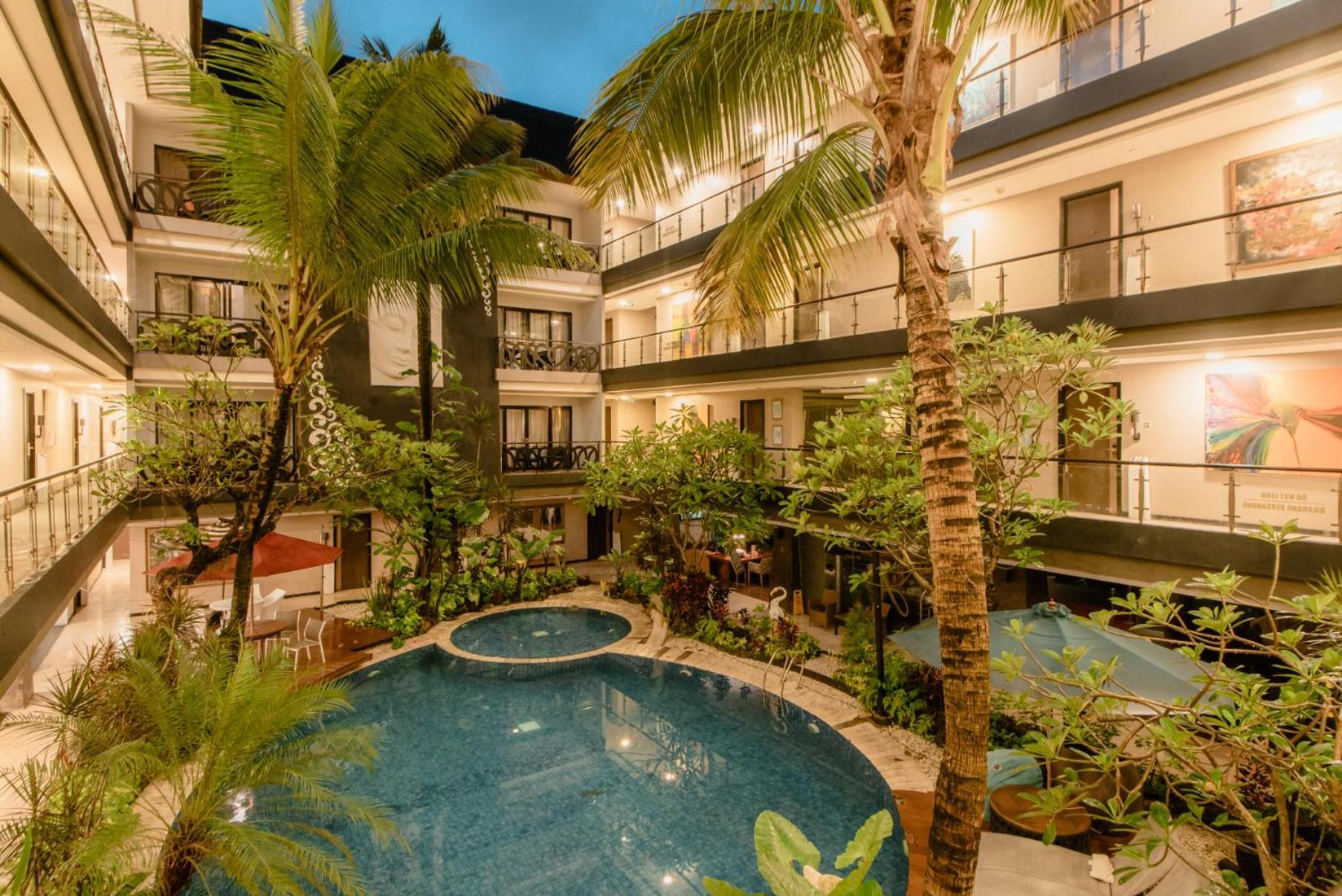อมารูสซา สวีท บาหลี Hotel นูซาดูอา ภายนอก รูปภาพ